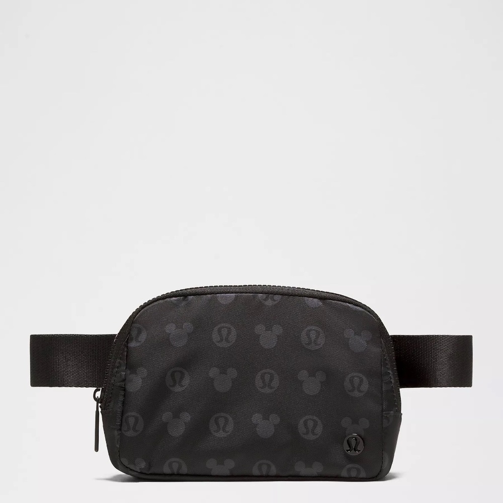 Disney x lululemon Everywhere Belt Bag 1L Mickey NEW IN HAND